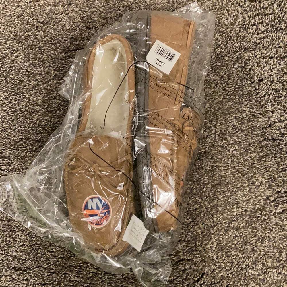 Men’s slippers